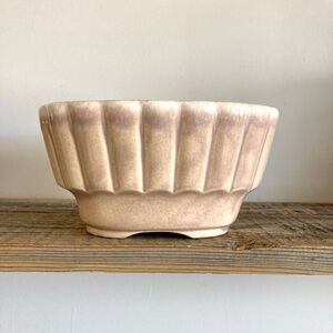 Hull Pottery Planter 720